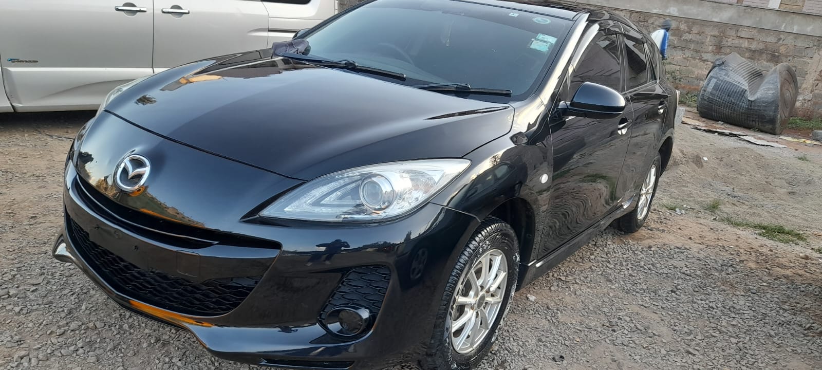 Mazda axela